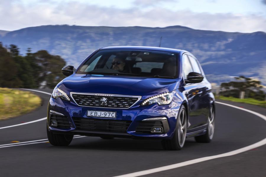  Peugeot 308 GT 2019 года  (AU) (фото 10 из 17)